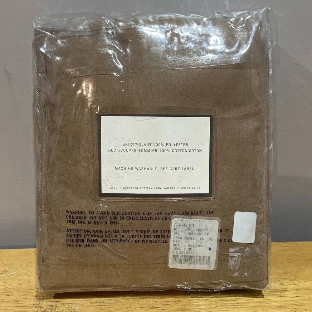 Pottery Barn Mesa Everyday Suede King Brown Bed Skirt ‎ New